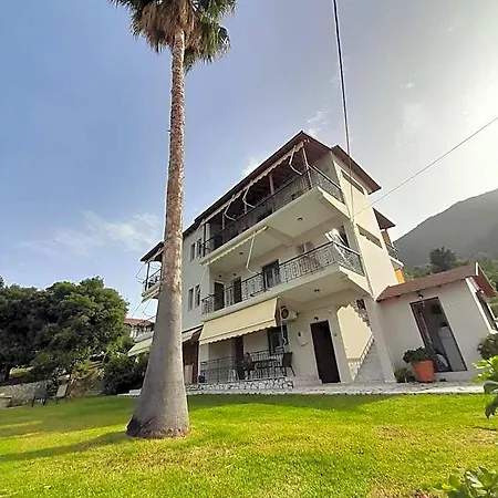 Aggeliki Otel 2*